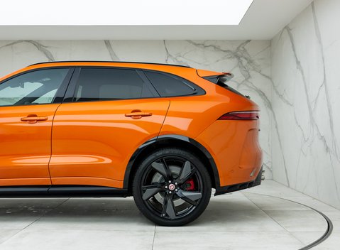 Jaguar F-Pace SVR 51