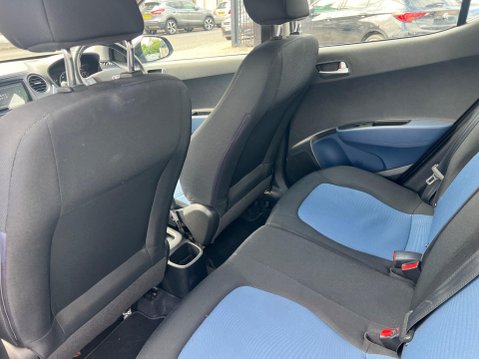 Hyundai i10 1.2 Premium Euro 5 5dr 25
