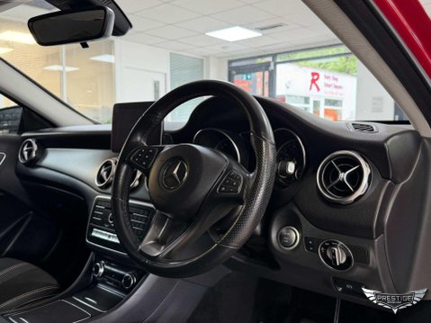 Mercedes-Benz GLA 1.6 GLA180 Urban Edition 7G-DCT Euro 6 (s/s) 5dr 73