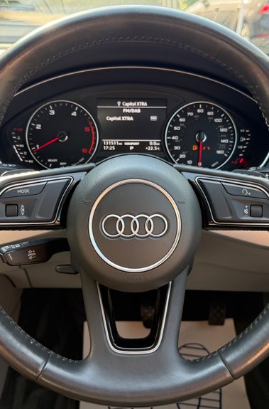 Audi A4 AVANT TDI ULTRA SPORT - APPLE CAR PLAY - CC - ROCK GREY LEATHER - 