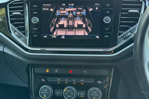 Volkswagen T-Roc R TSI 4MOTION DSG - LAPOIZ BLUE -FULL VOLKSWAGEN SERVICE HISTORY -CARPLAY 42