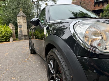 Mini Countryman COOPER D 20