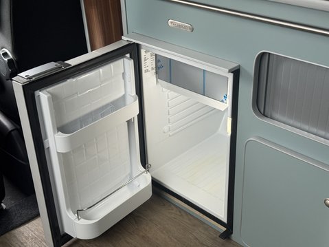 Volkswagen Transporter Camper King St Tropez|4 Berth|T28|Pop Top|Air Con|Cooker|Fridge 13