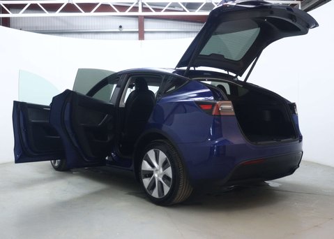 Tesla Model Y (Dual Motor) Long Range SUV 5dr Electric Auto 4WDE (384 bhp) 53