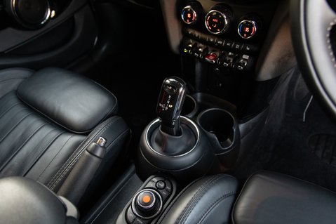 Mini Hatch COOPER S EXCLUSIVE 35