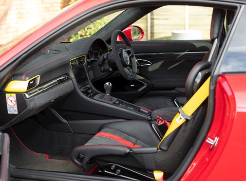 Porsche 911 (991.2) GT3 19