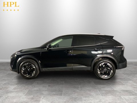 Nissan Qashqai 1.3 DIG-T MHEV N-Connecta SUV 5dr Petrol Hybrid Manual Euro 6 (s/s) (140 ps 4