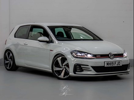 Volkswagen Golf 2.0 Golf GTi Performance TSi 3dr