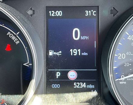 Toyota C-HR 1.8 C-HR Icon HEV CVT 5dr 25