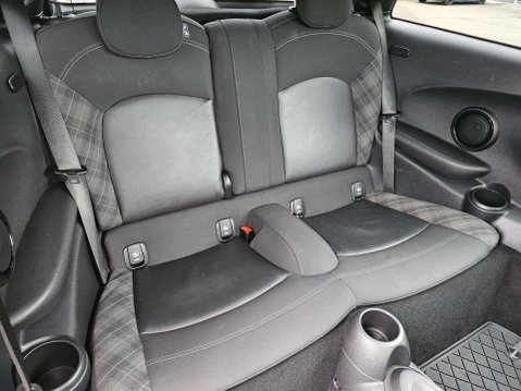 Mini Hatch 1.5 Cooper Auto 3dr 15