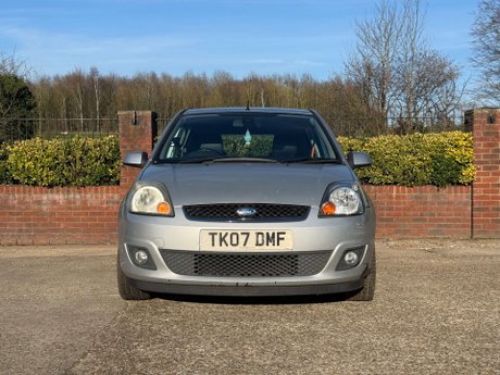 Ford Fiesta 1.4 Fiesta Ghia 5dr 5