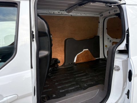 Ford Transit Connect 1.5 Transit Connect 240 Limited TDCi 37