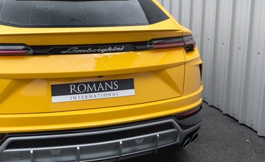 Lamborghini Urus 27