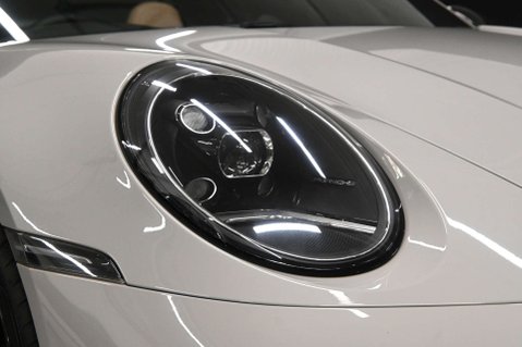 Porsche 911 3.0 911 Targa 4 Auto 4WD 2dr 21