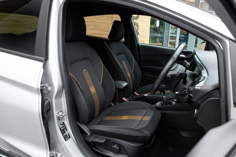 Ford Fiesta ACTIVE B AND O PLAY 27