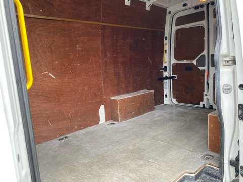 Volkswagen Crafter CR35 TDI M H/R P/V TRENDLINE 9