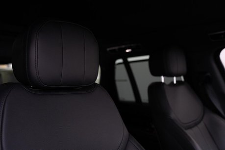 Land Rover Range Rover 3.0 D300 MHEV HSE SUV 5dr Diesel Auto 4WD Euro 6 (s/s) (300 ps) 3