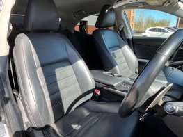 Lexus Is 2.5 IS 300h Advance CVT 4dr 58