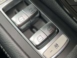 Mercedes-Benz GLC 2.0 GLC250 AMG Line SUV 5dr Petrol G-Tronic+ 4MATIC Euro 6 (s/s) (211 ps) 69