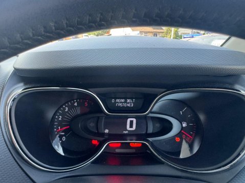 Renault Captur 1.5 dCi ENERGY Dynamique S Nav Euro 6 (s/s) 5dr 9