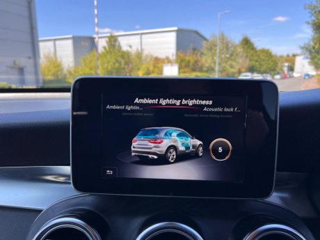 Mercedes-Benz GLC 2.0 GLC250 AMG Night Edition G-Tronic+ 4MATIC Euro 6 (s/s) 5dr 77