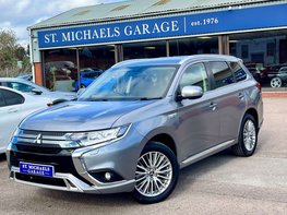 Mitsubishi Outlander 2.4 Outlander Design PHEV CVT 4WD 5dr 1