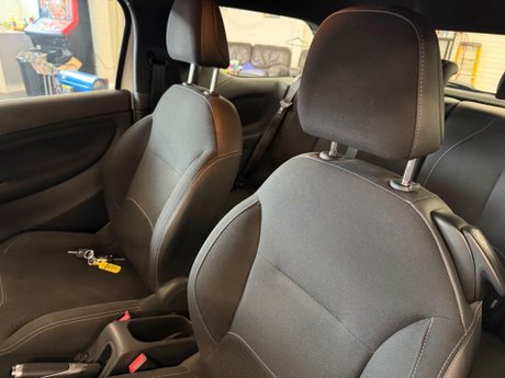 DS DS 3 1.2 PureTech Chic Euro 6 3dr 27