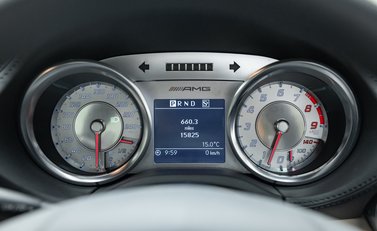Mercedes-Benz SLS AMG 25