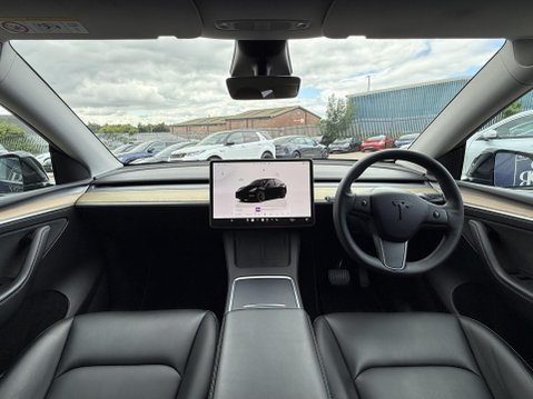 Tesla Model Y (Dual Motor) Long Range SUV 5dr Electric Auto 4WDE (384 bhp) 27