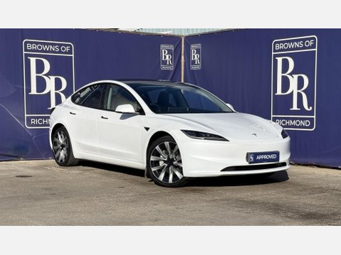 Tesla Model 3 Saloon 4dr Electric Auto RWD (208 ps) 1