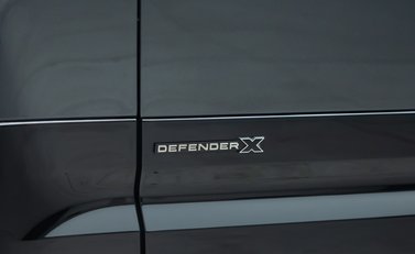Land Rover Defender 110 X D350 34