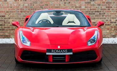Ferrari 488 Spider 6