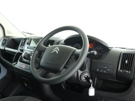Citroen Relay 2.2 BlueHDi L2H2 Van 140ps Enterprise Pro 11