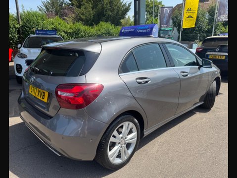 Mercedes-Benz A Class 1.5 A180d Sport (Premium) 7G-DCT Euro 6 (s/s) 5dr 7