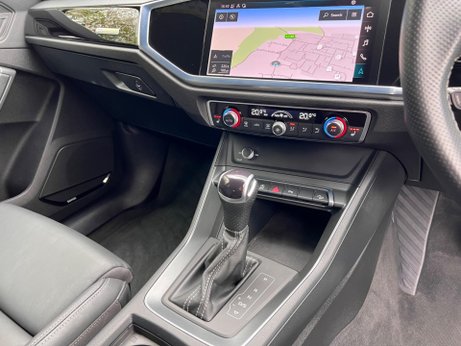 Audi Q3 1.5 TFSI CoD 35 Black Edition Sportback S Tronic Euro 6 (s/s) 5dr 22