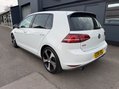 Volkswagen Golf GTI PERFORMANCE 3