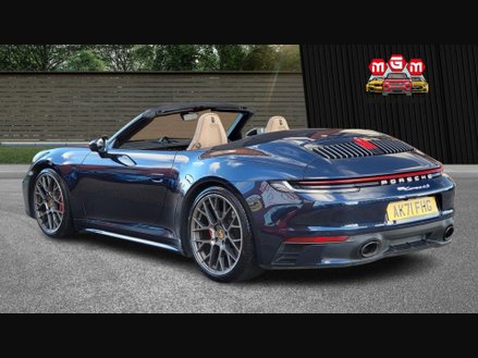 Porsche 911 CARRERA 4S