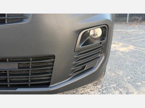 Peugeot Partner BLUEHDI PROFESSIONAL PREMIUM L2 9