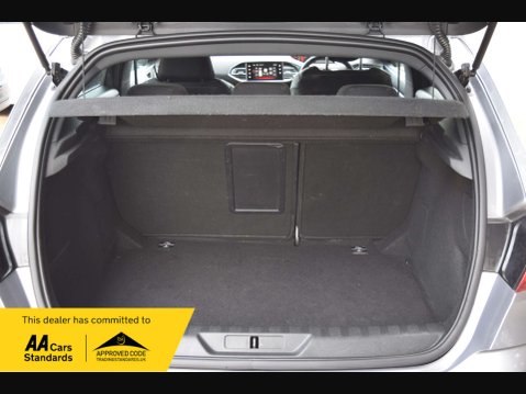 Peugeot 308 1.6 308 GT Line HDi Blue S/S 5dr 35