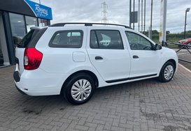 Dacia Logan ESSENTIAL 1.0 TCE ESTATE 11