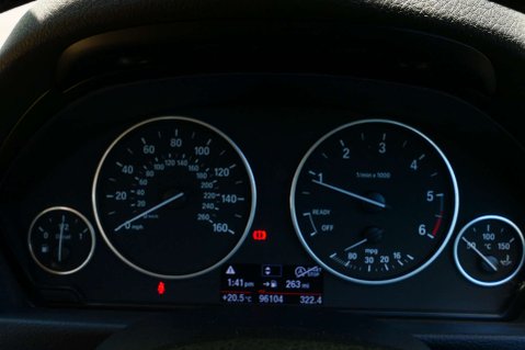 BMW 3 Series 2.0 325d SE 5dr 38
