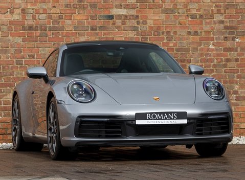 Porsche 911 Carrera 4S (992) 1
