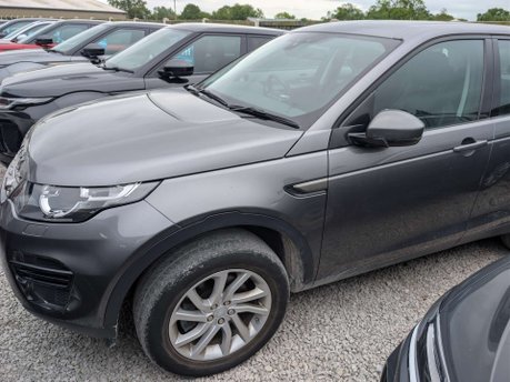 Land Rover Discovery Sport 2.0 Discovery Sport SE TD4 Auto 4WD 5dr 10