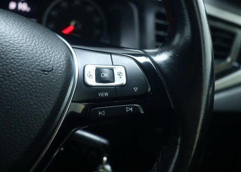 Volkswagen Polo 1.0 Polo Match TSi Semi-Auto 5dr 31