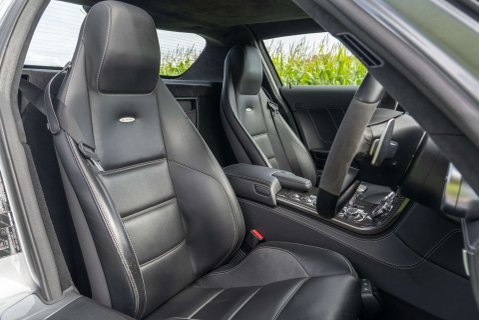 Mercedes-Benz SLS AMG 11