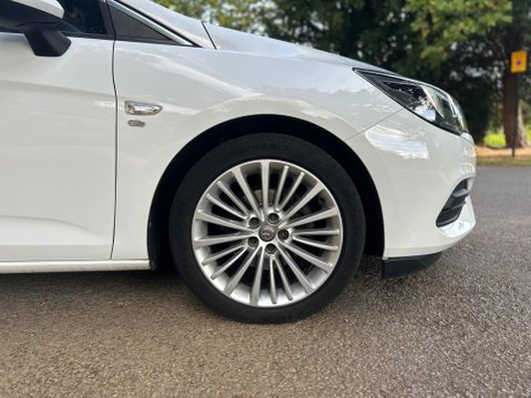 Vauxhall Astra ELITE NAV 32
