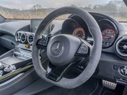 Mercedes-Benz Amg GT AMG GT R 13