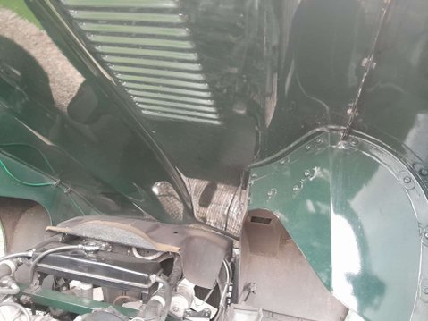 Jaguar E-Type V12 Roadster Manual 7