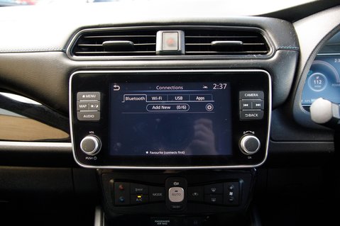 Nissan LEAF N-CONNECTA 29