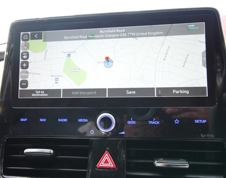 Hyundai IONIQ PREMIUM MHEV 24